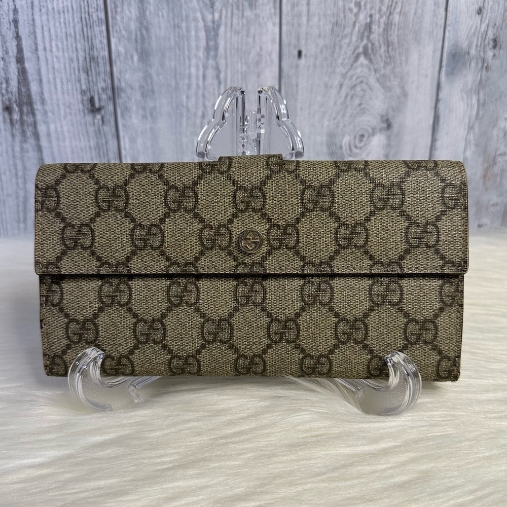 GUCCI interlocking monogram wallet